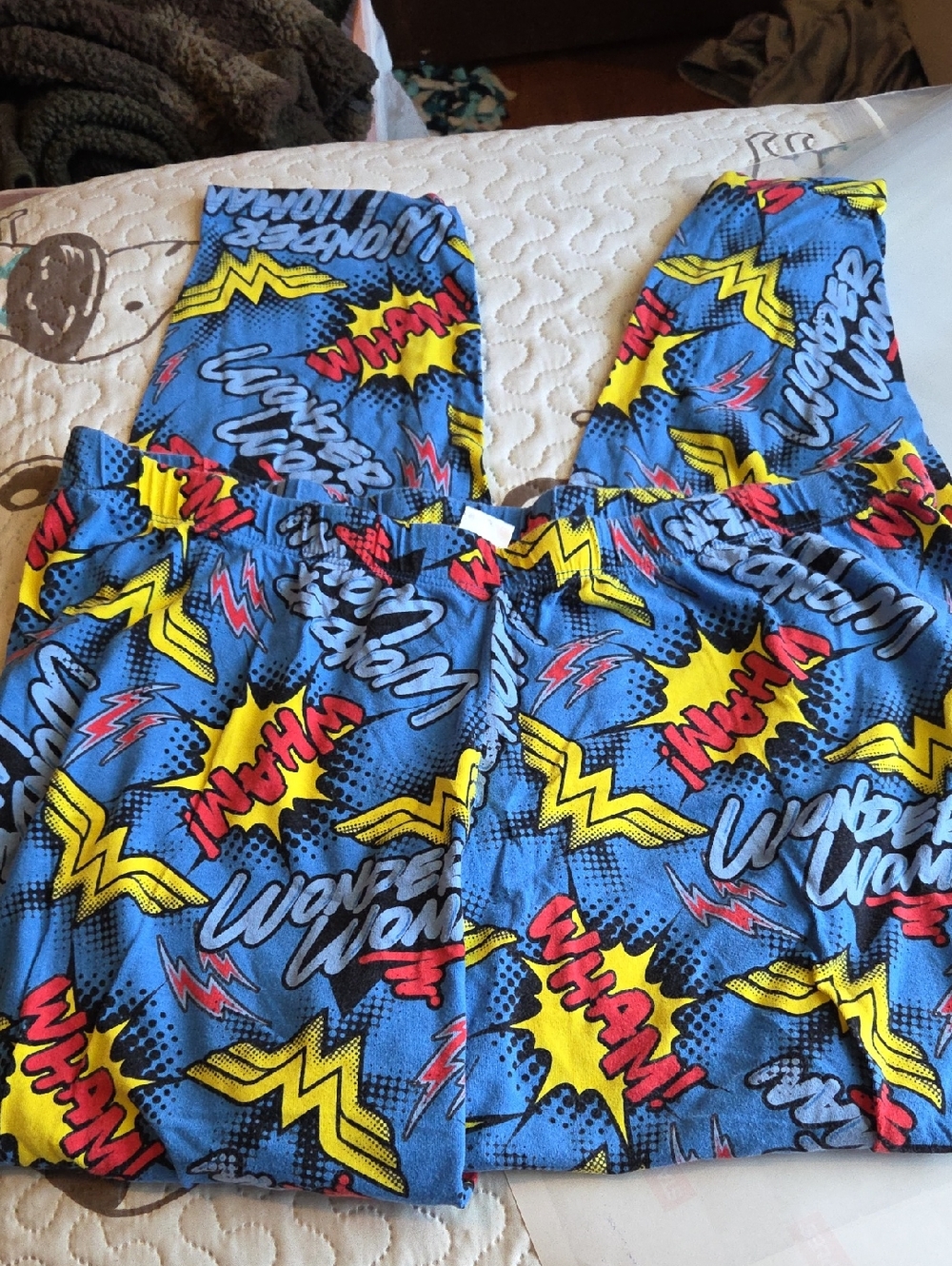 DC Comics Blue Wonder Woman Comic-Print Leggings